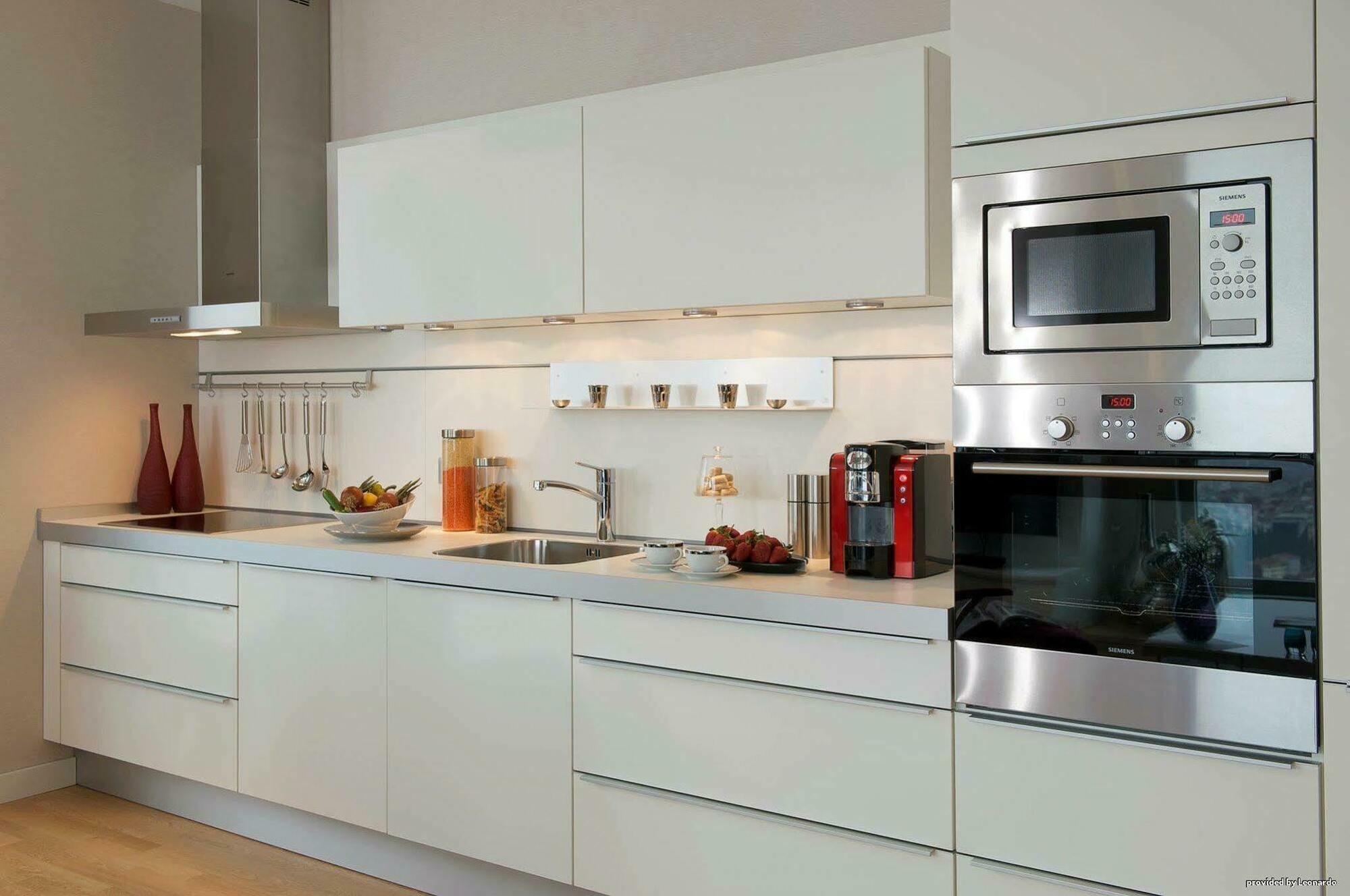 Fraser Place Anthill Стамбул Номер фото A modern kitchen